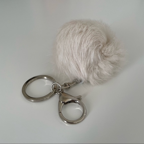 Pom Pom Keychain - Picture 2 of 2
